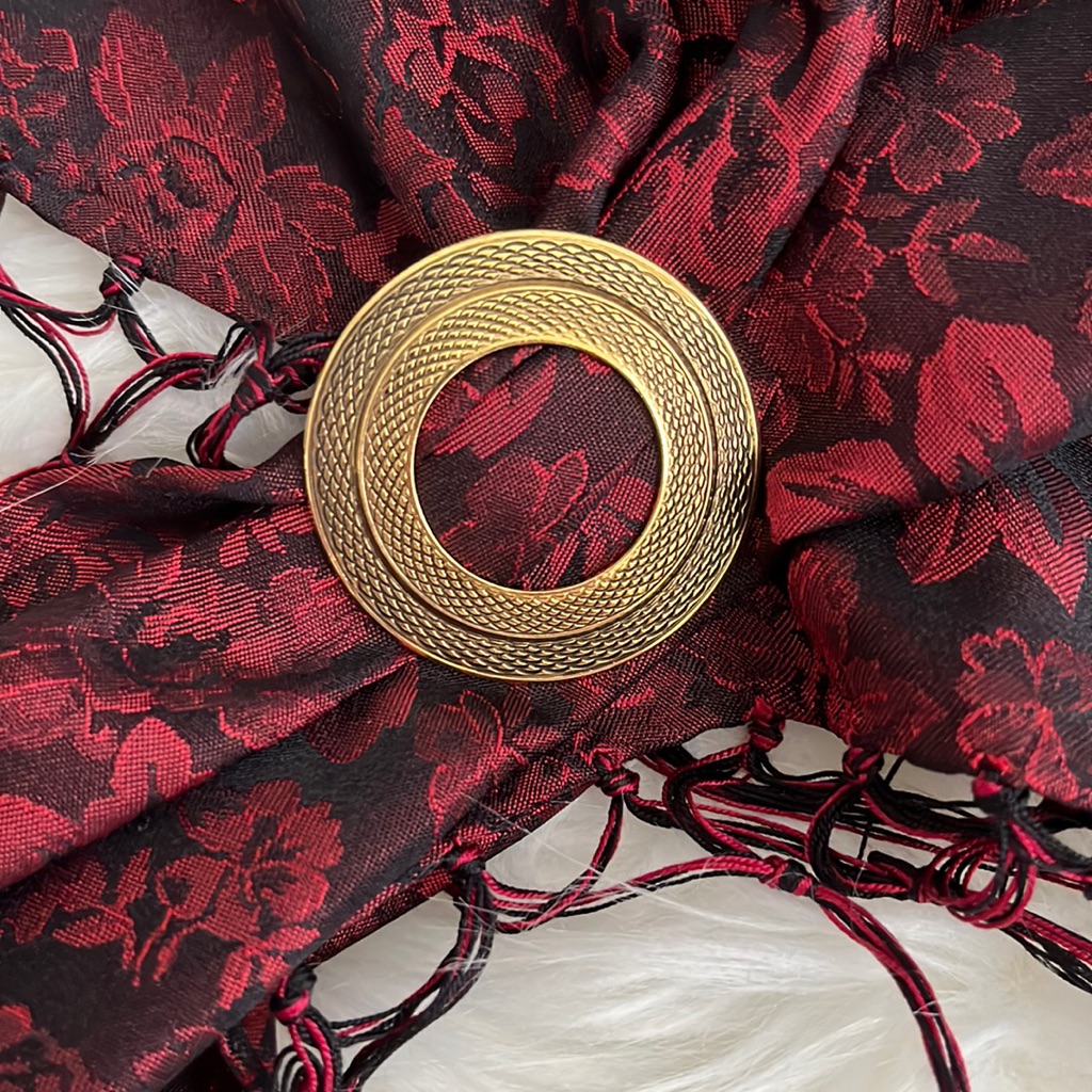 Lieba Usa Gold Tone Circular Scarf Clip Vintage